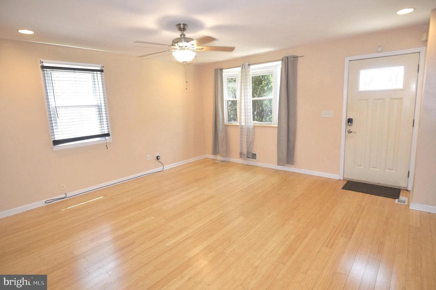 2110 Westfield Avenue photo 4
