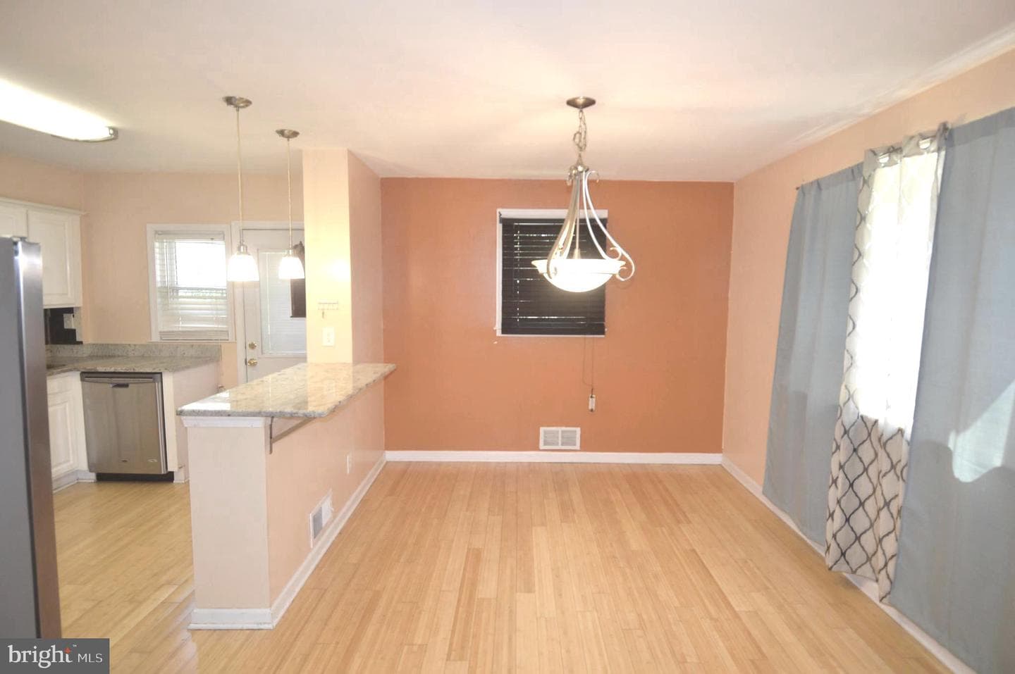 2110 Westfield Avenue photo 9