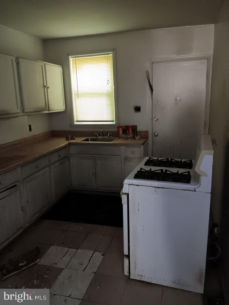 1840 W Fayette Street photo 7