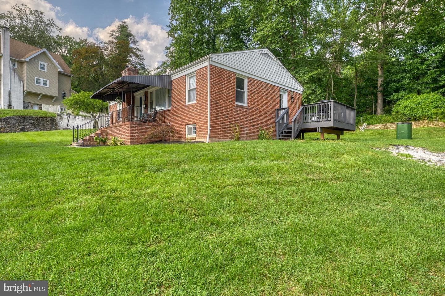 2601 Royal Oak Avenue photo 5