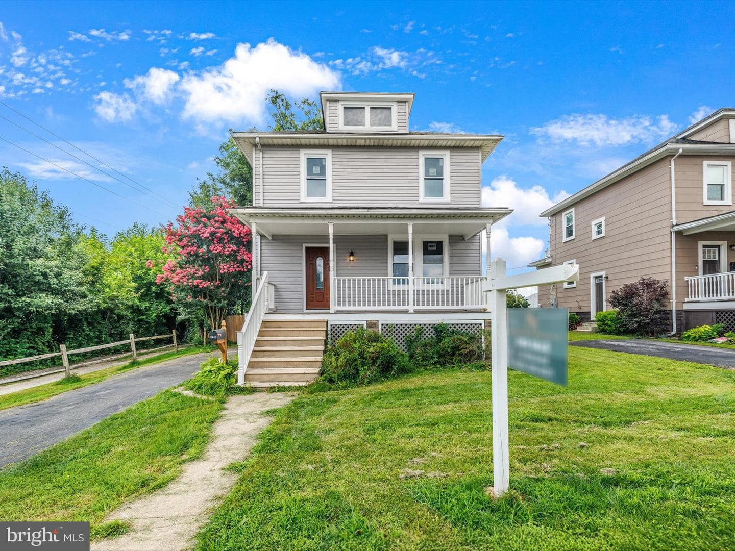 3643 Coolidge Avenue photo 2