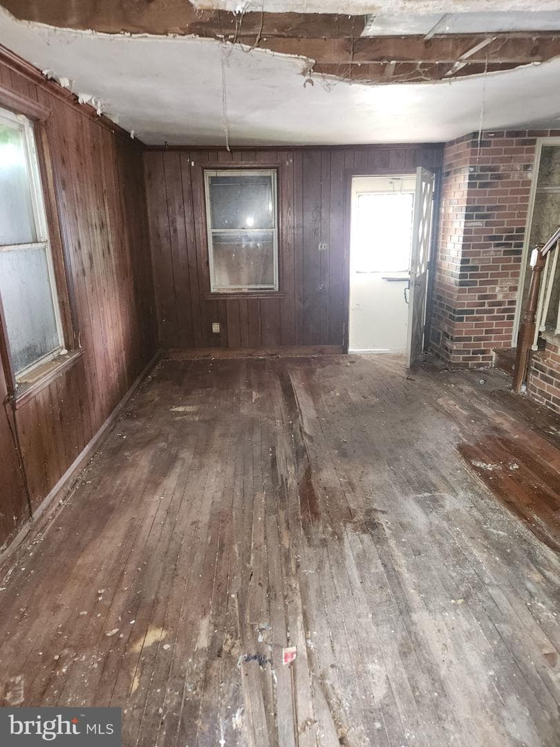 1526 Charlotte Avenue photo 8