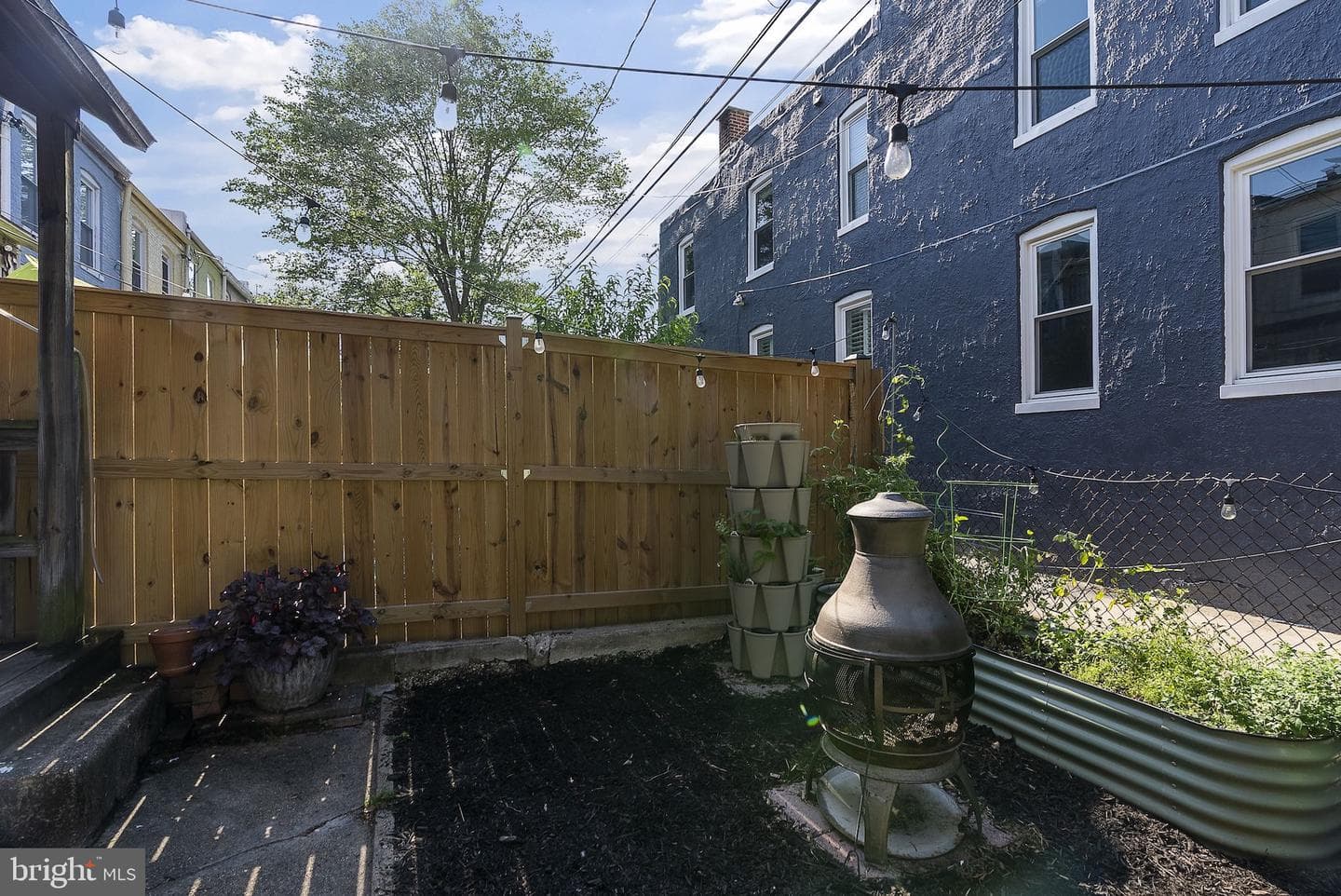 602 W 33rd Street photo 54