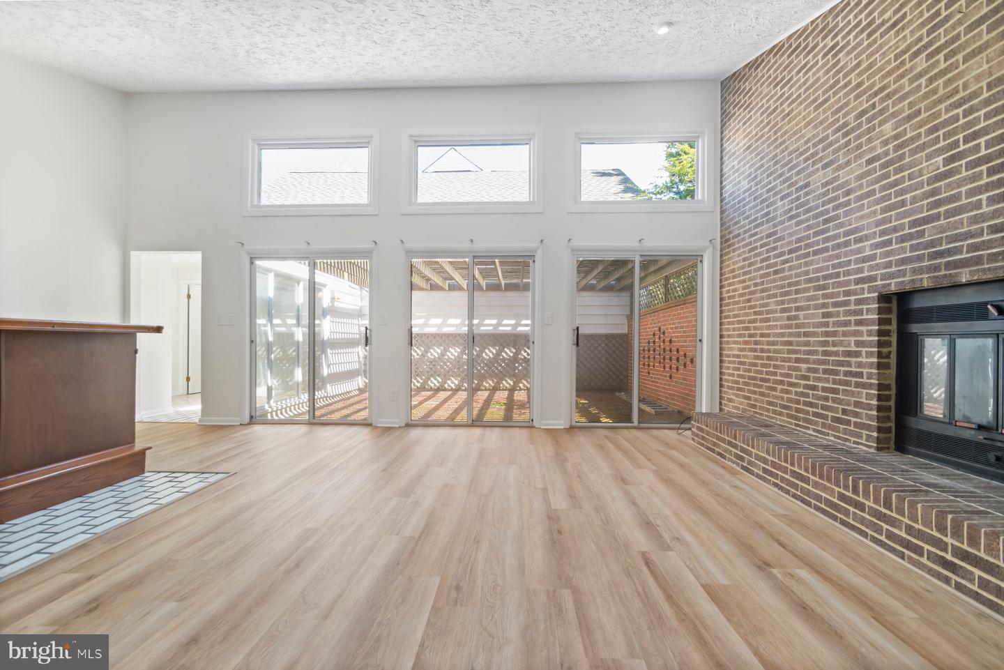 5300 Wabash Avenue photo 10
