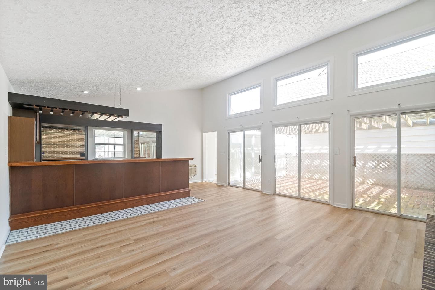 5300 Wabash Avenue photo 8