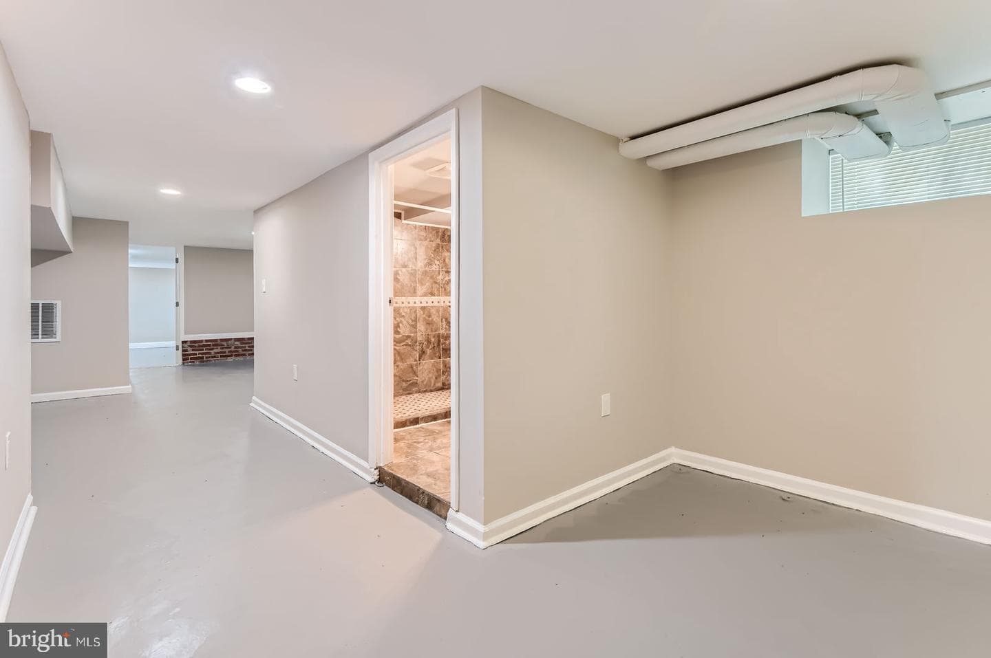 2801 Lake Avenue photo 23