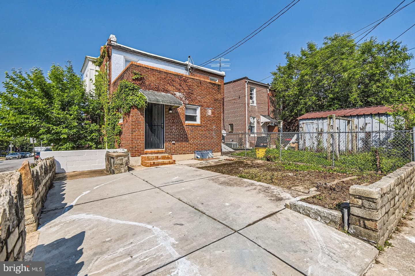 2801 Lake Avenue photo 26