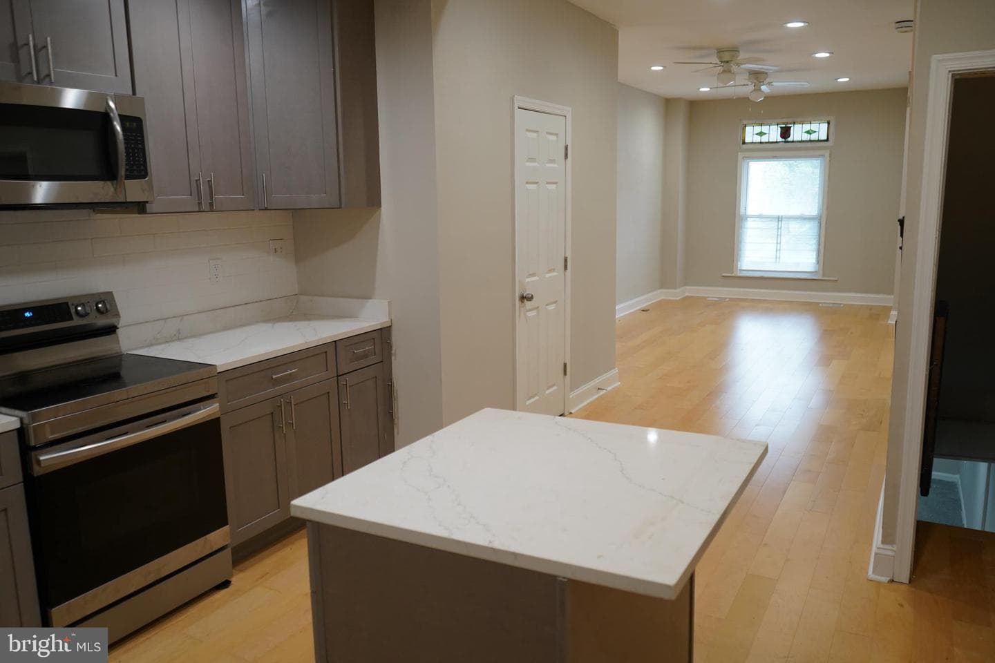 2223 W Lexington Street W photo 10