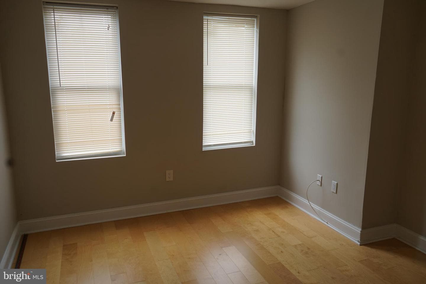 2223 W Lexington Street W photo 16