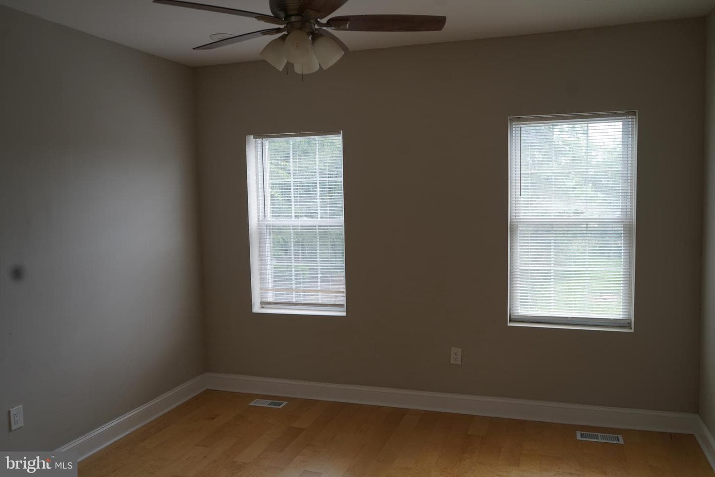 2223 W Lexington Street W photo 23