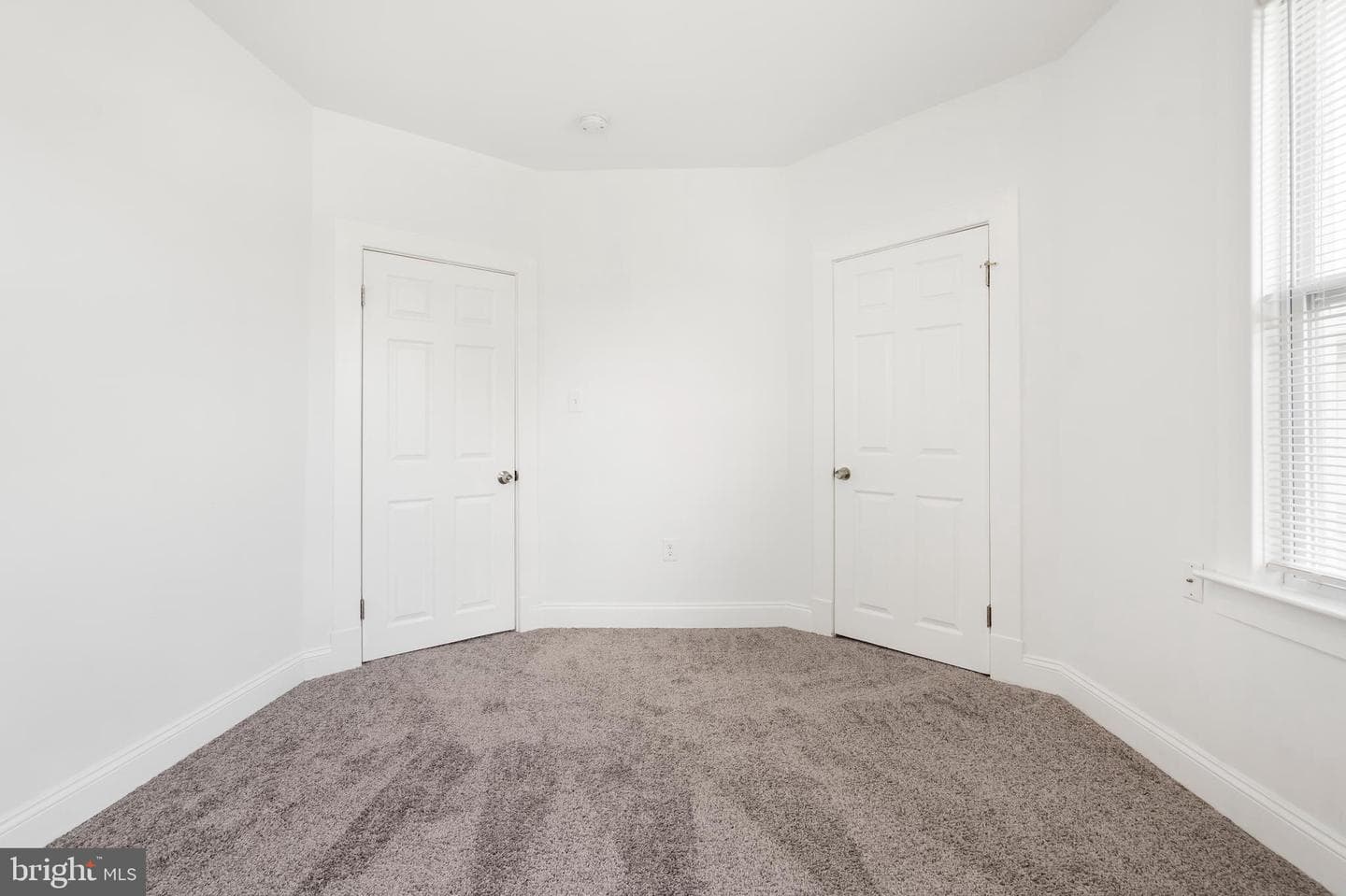 3713 Woodbine Avenue photo 18