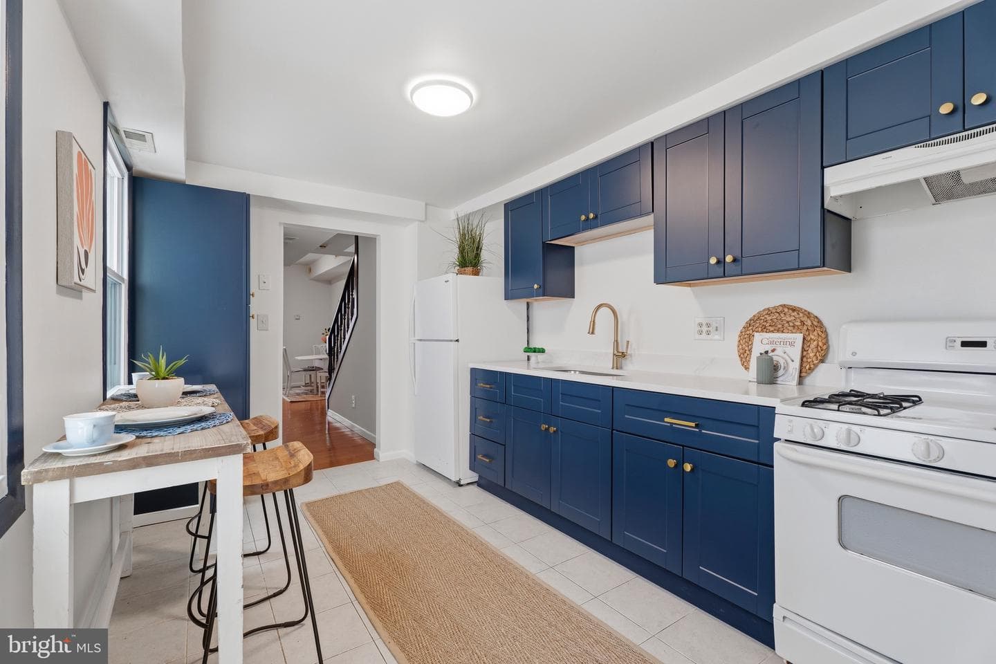 1822 E Lombard Street photo 12