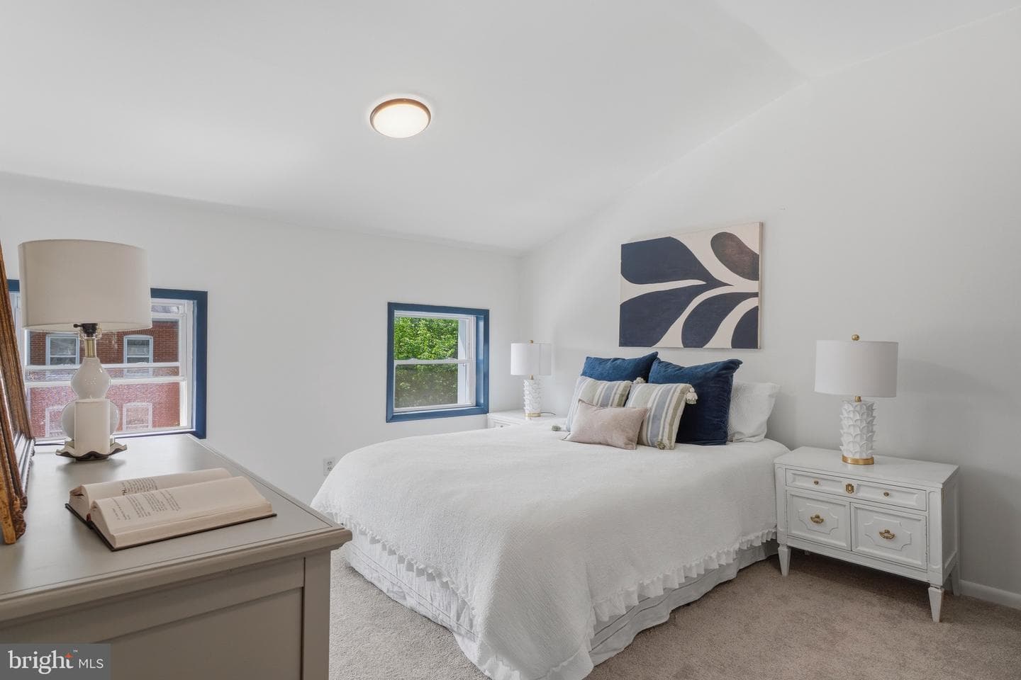 1822 E Lombard Street photo 26