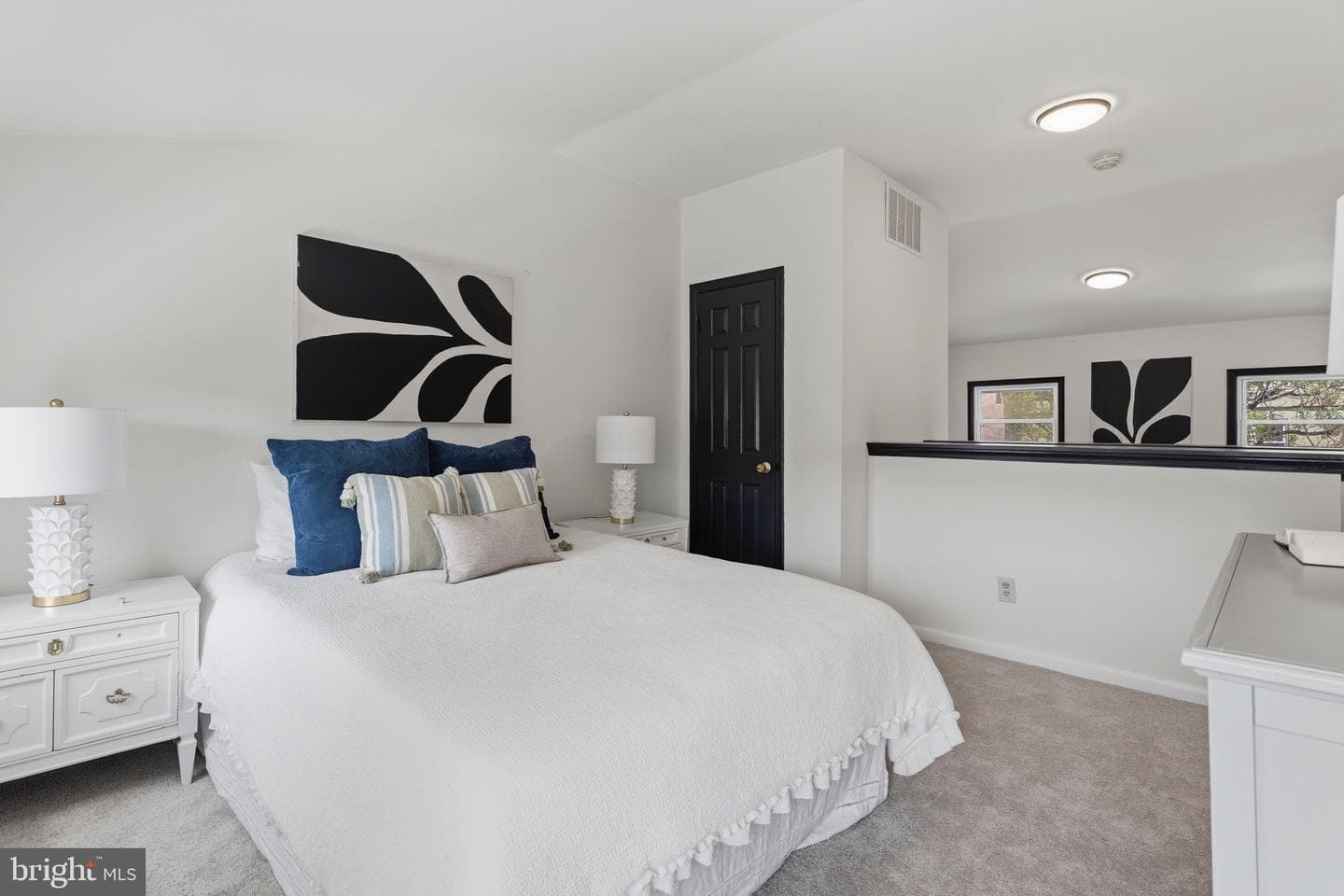 1822 E Lombard Street photo 27