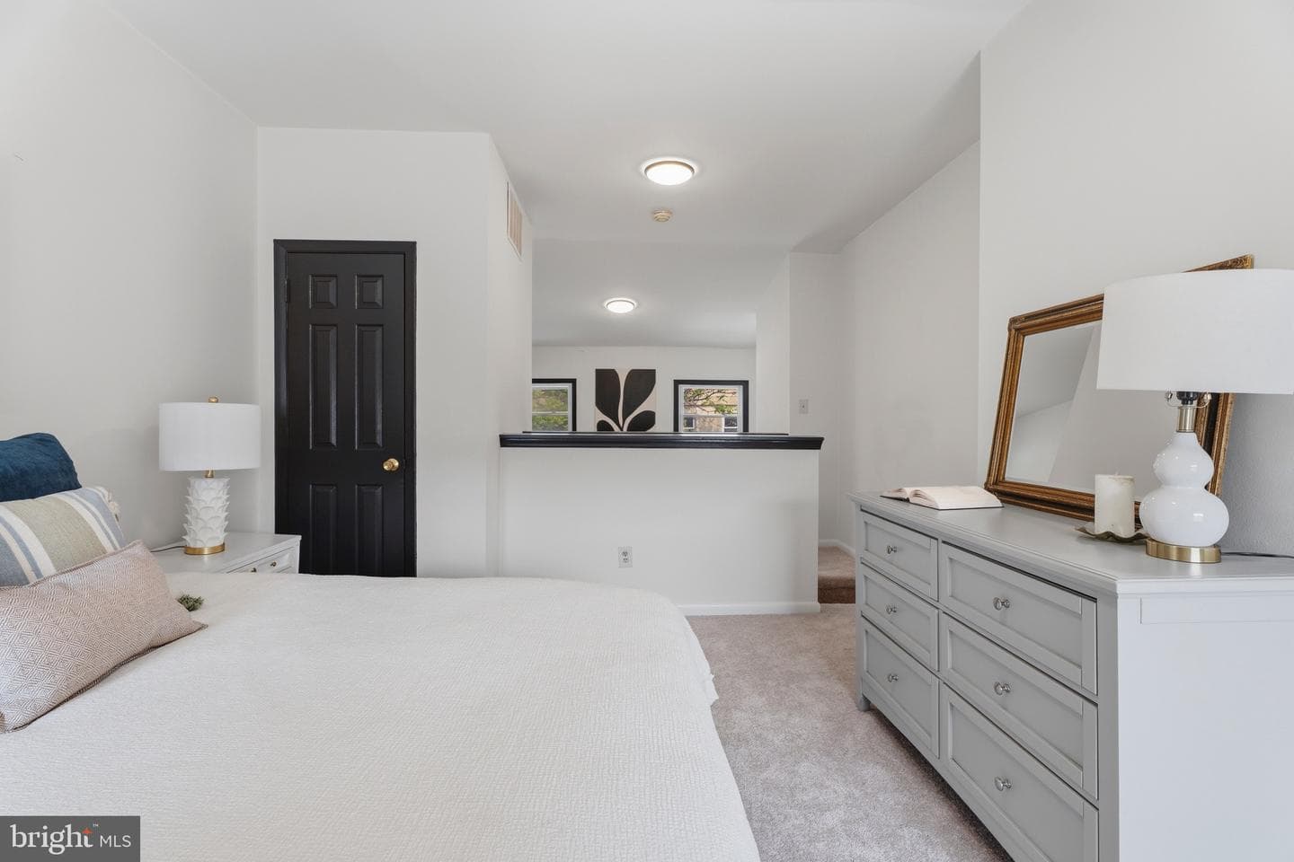 1822 E Lombard Street photo 28
