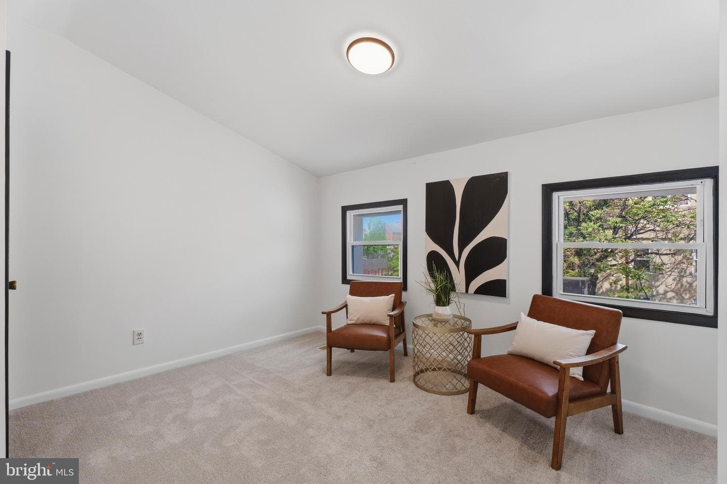 1822 E Lombard Street photo 29