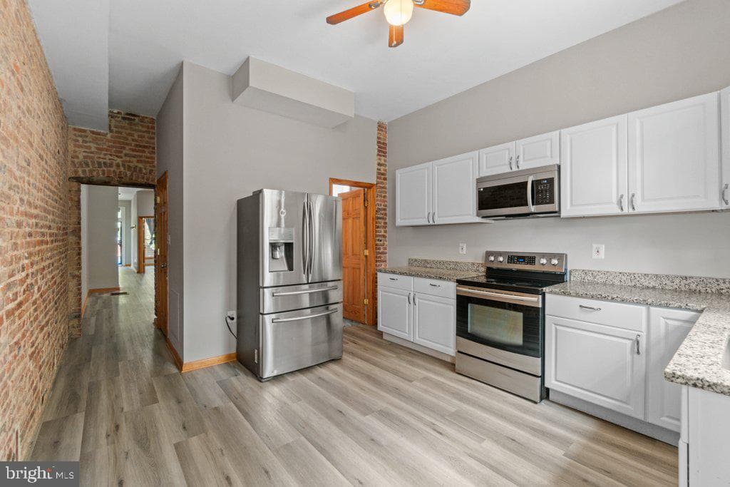 2612 Guilford Avenue photo 10
