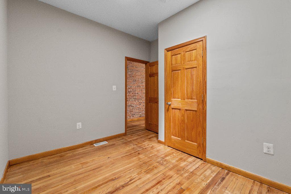 2612 Guilford Avenue photo 17