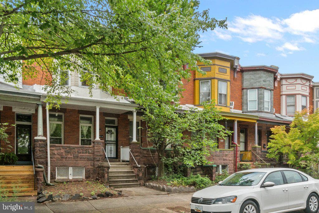 2612 Guilford Avenue photo 35