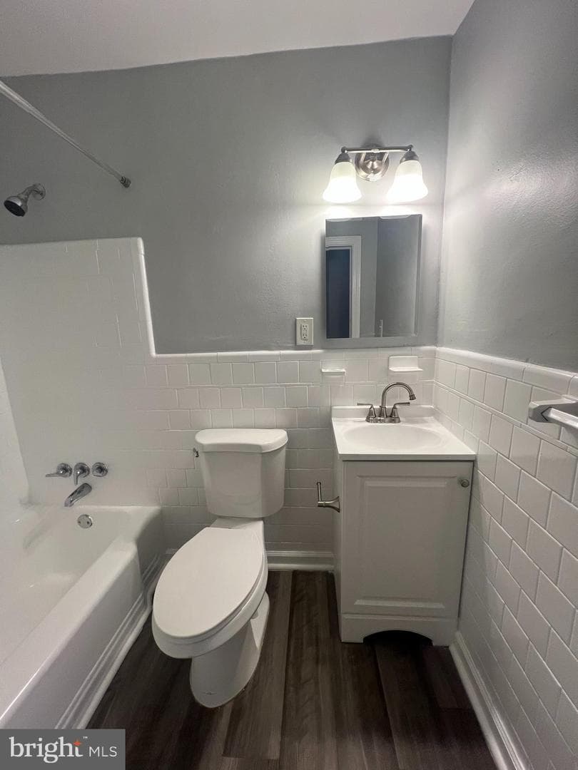 6125 Macbeth Drive photo 10