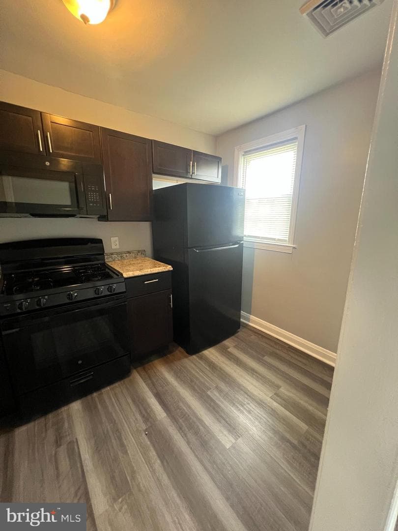 6125 Macbeth Drive photo 4