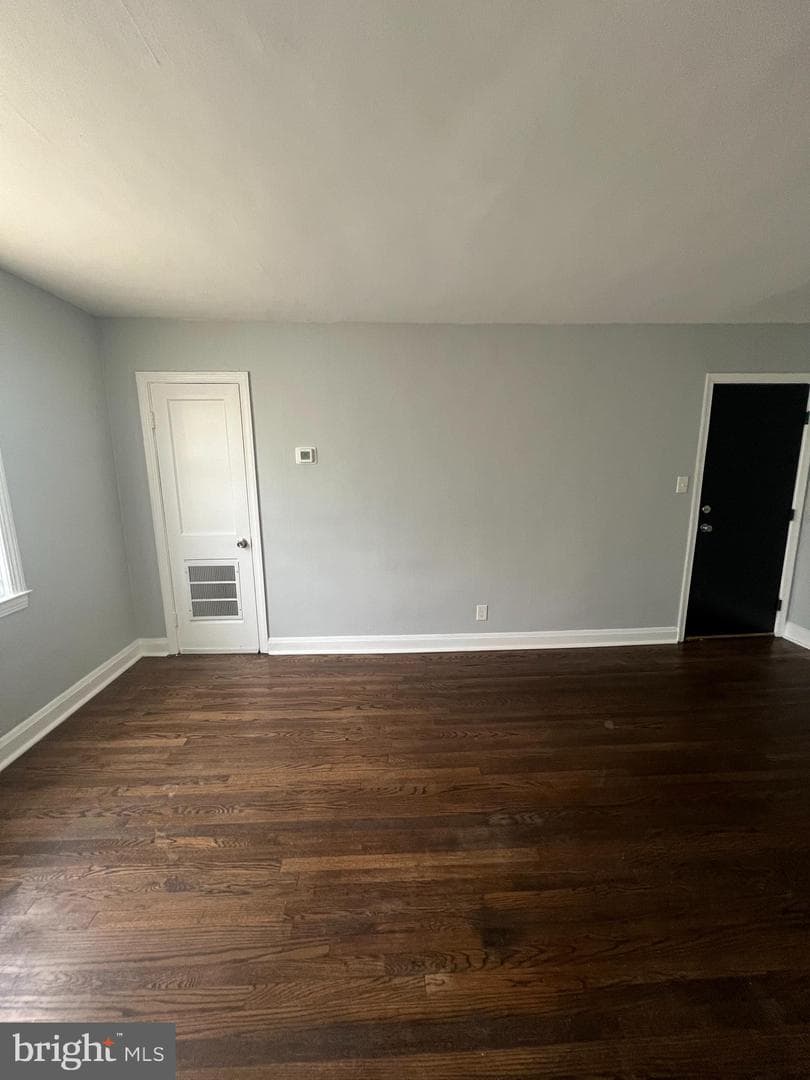 6125 Macbeth Drive photo 7