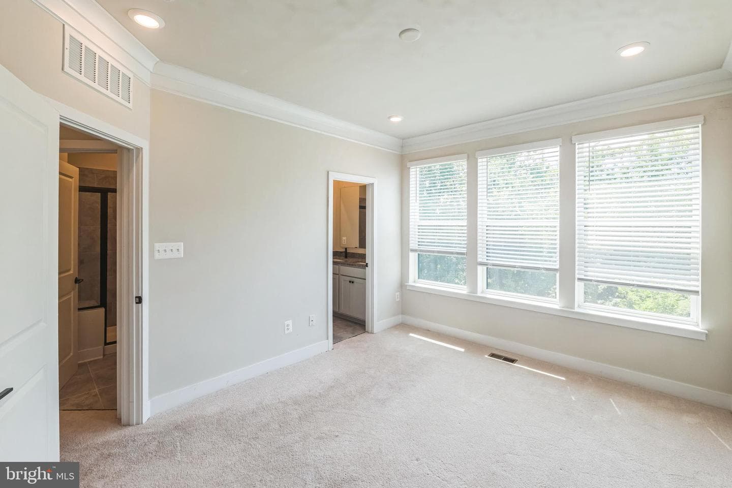 4225 Laplata Avenue photo 32