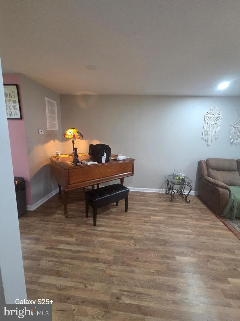 1763 Homestead Street photo 30