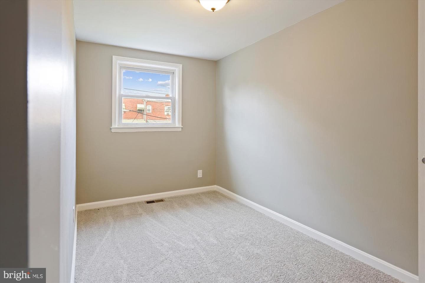 3824 W Bay Avenue W photo 13