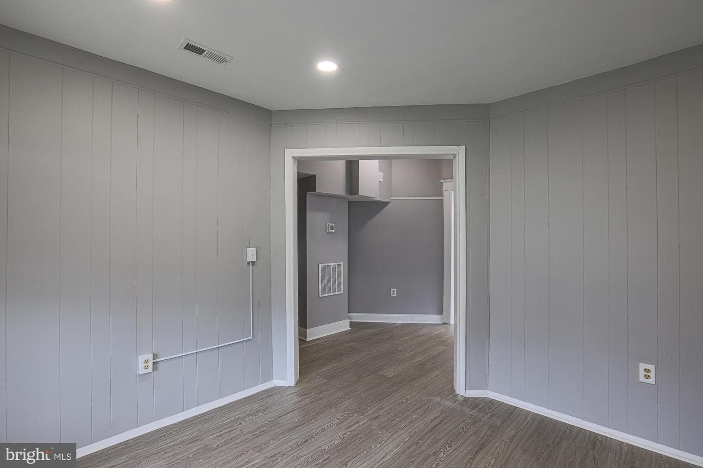 516 Woodbourne Avenue photo 12