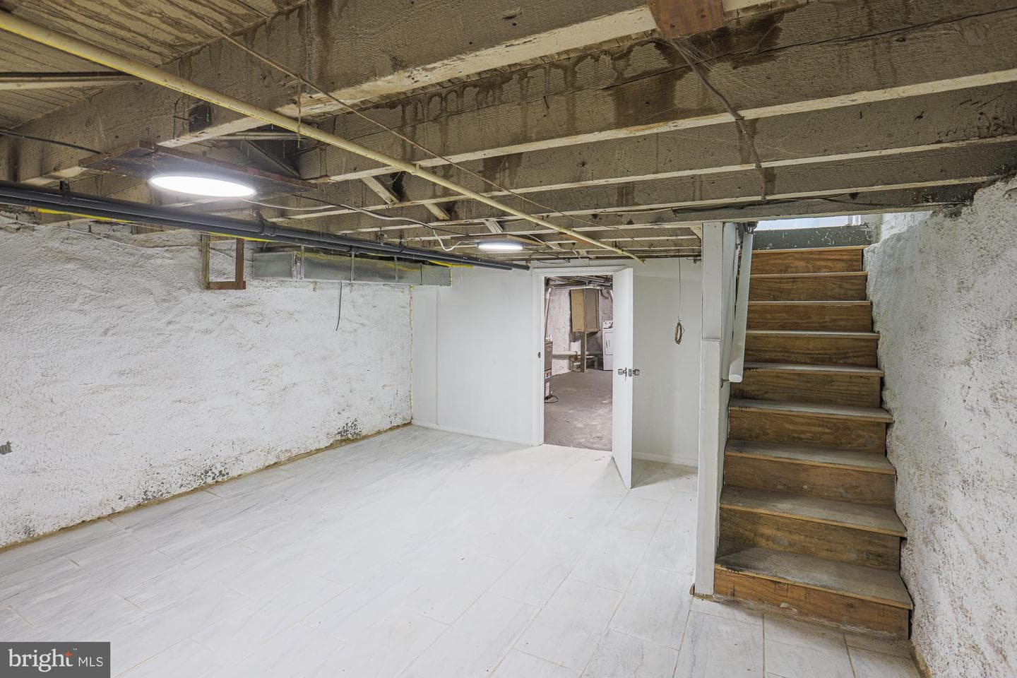516 Woodbourne Avenue photo 22