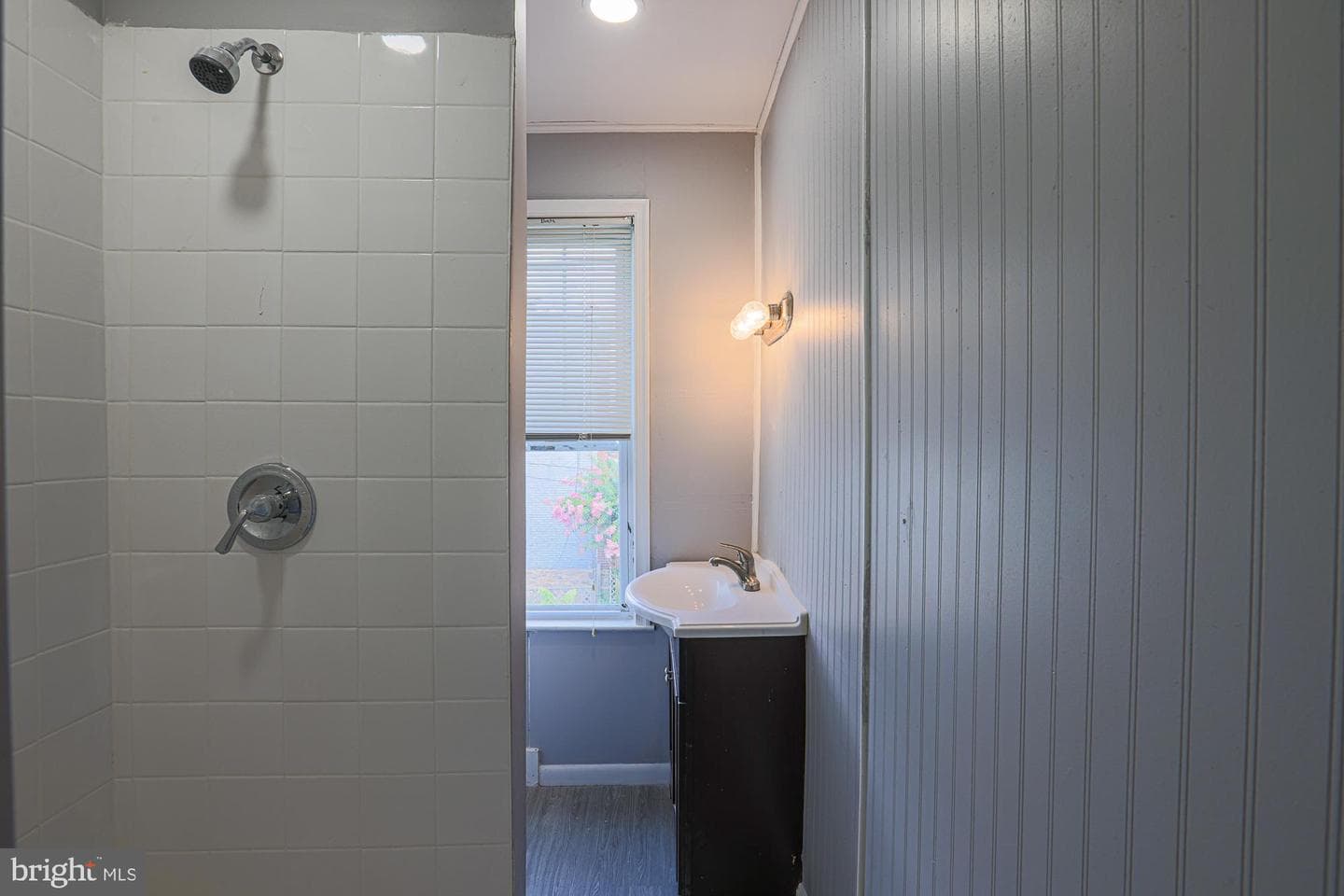 516 Woodbourne Avenue photo 30