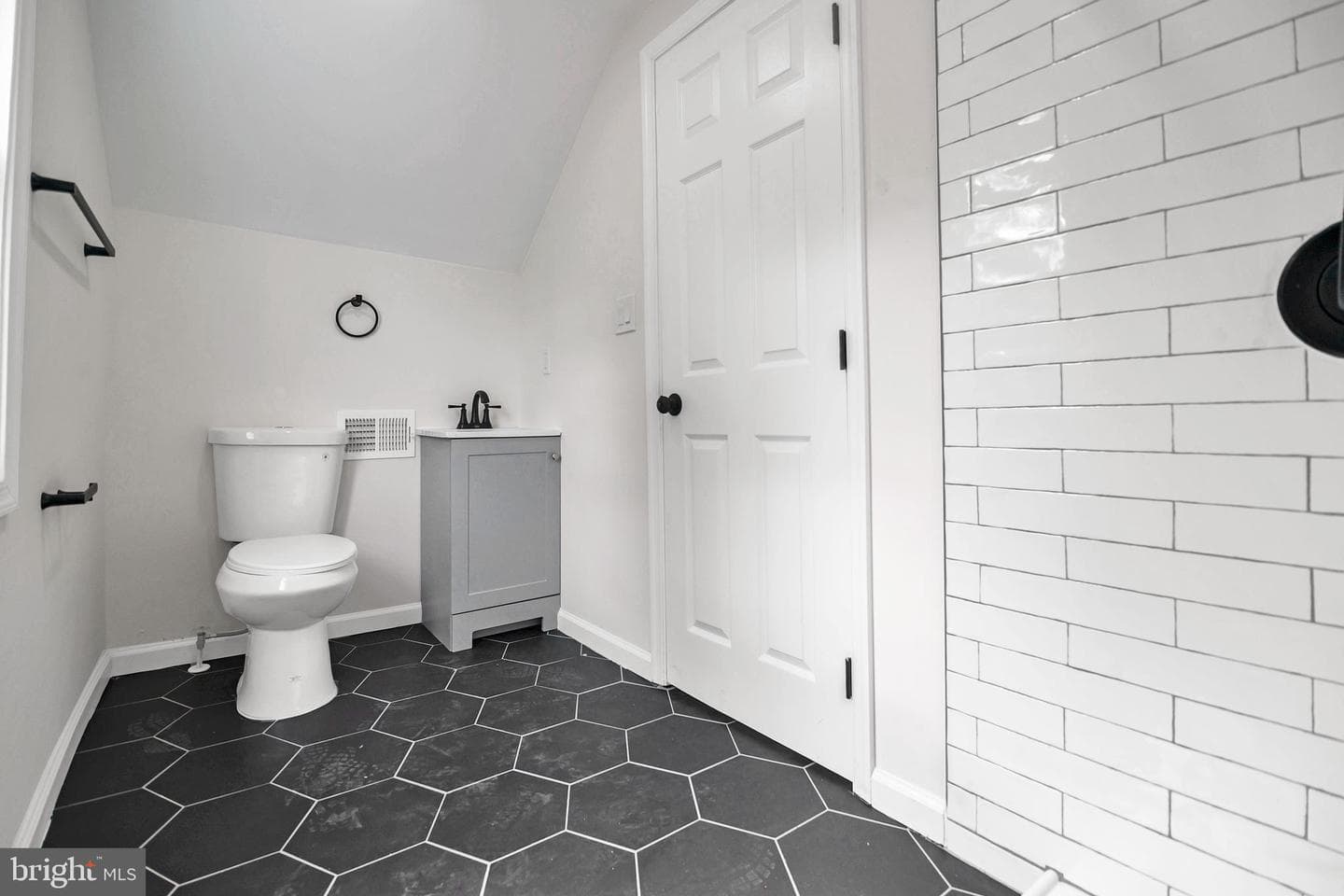 4132 Marx Avenue photo 52