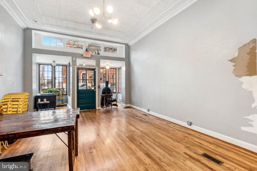 2501 Madison Avenue photo 10