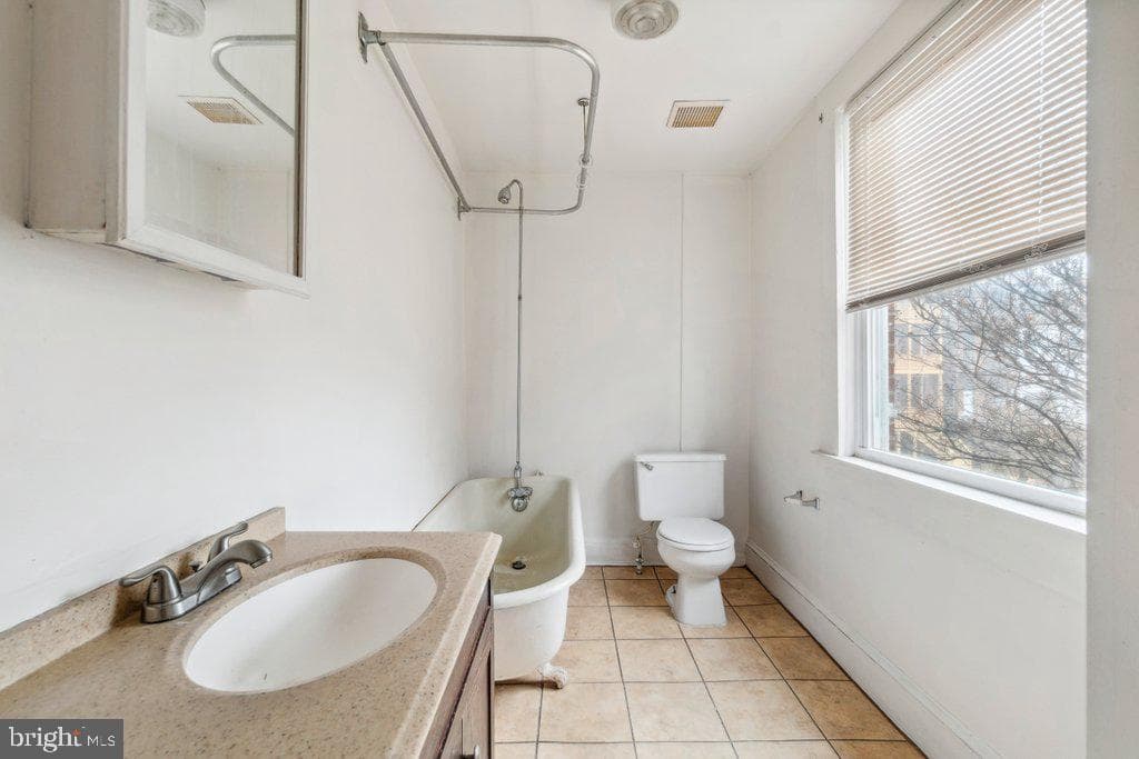 2501 Madison Avenue photo 23