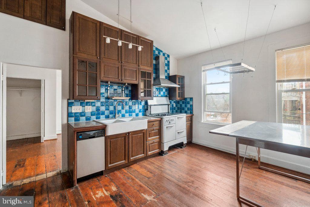 2501 Madison Avenue photo 39