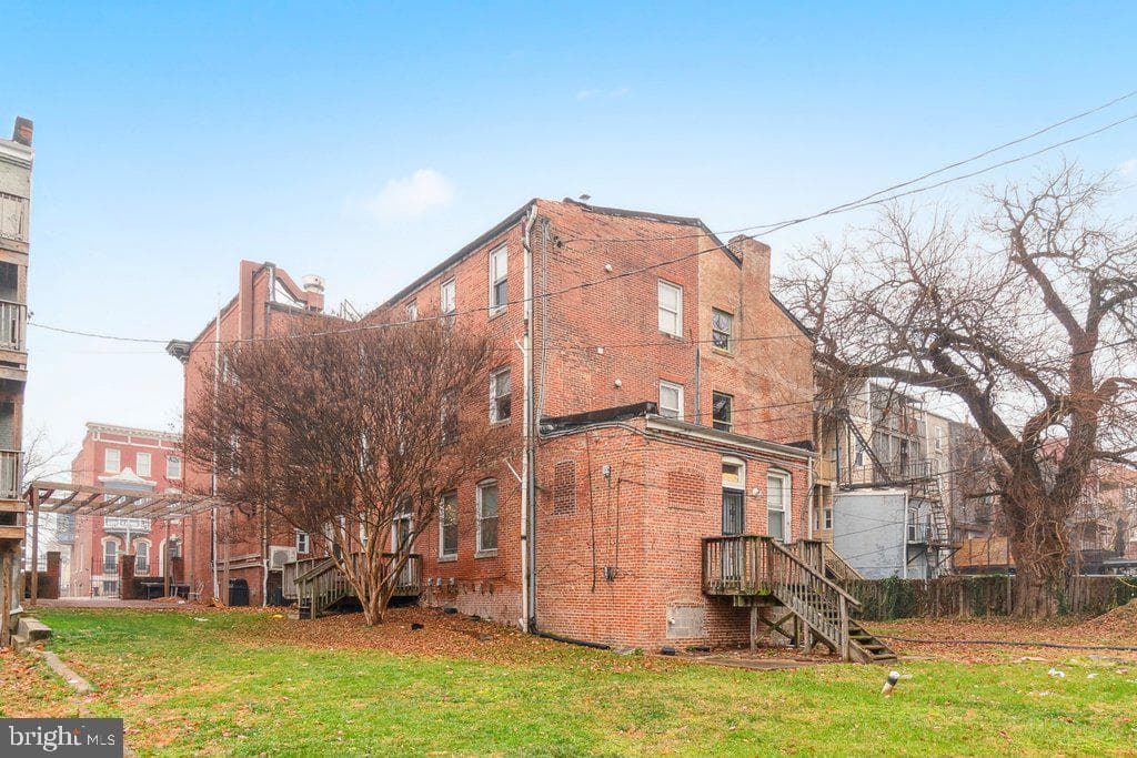 2501 Madison Avenue photo 61