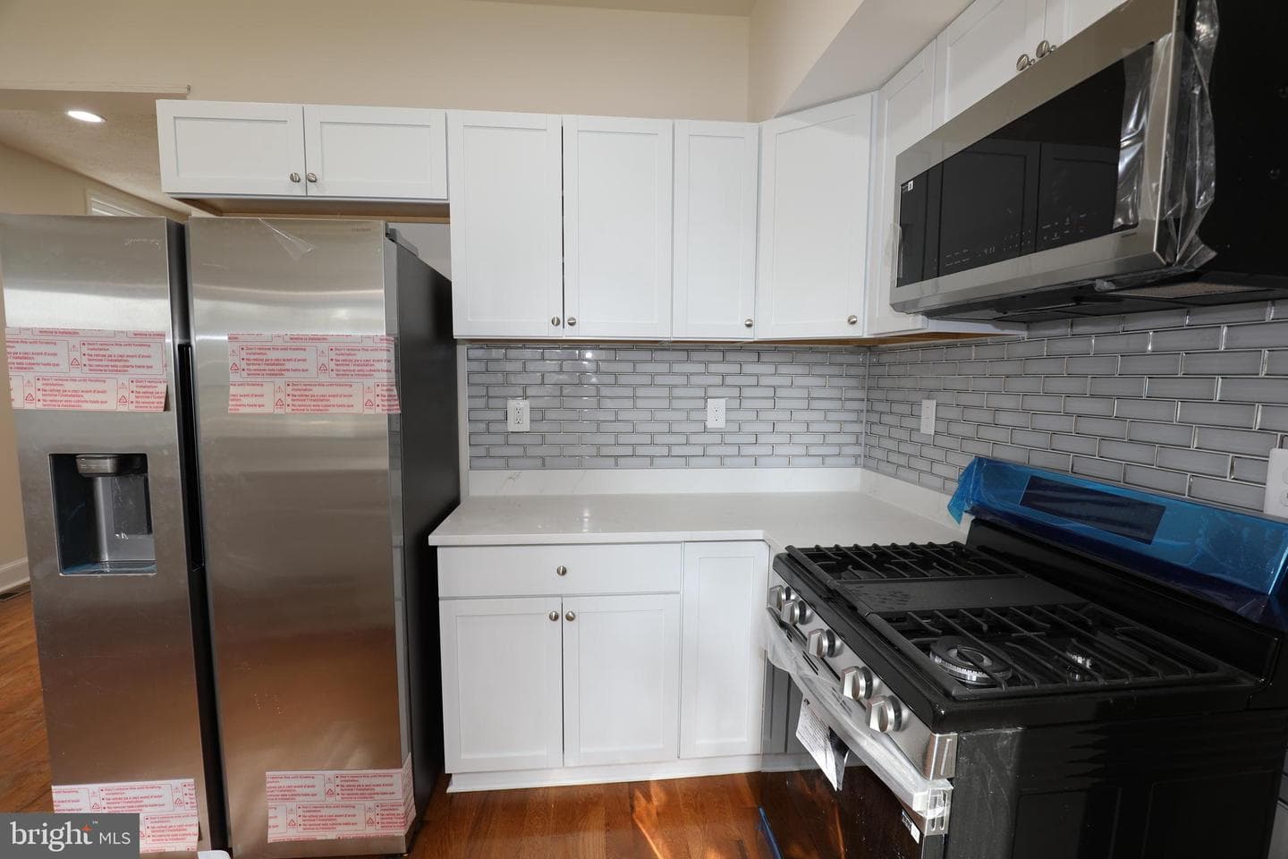 1033 Pine Heights Avenue photo 30