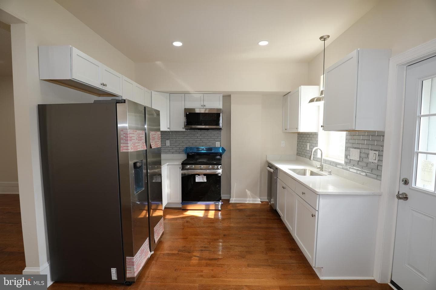 1033 Pine Heights Avenue photo 52