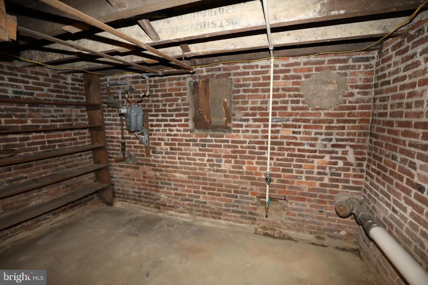 1033 Pine Heights Avenue photo 59