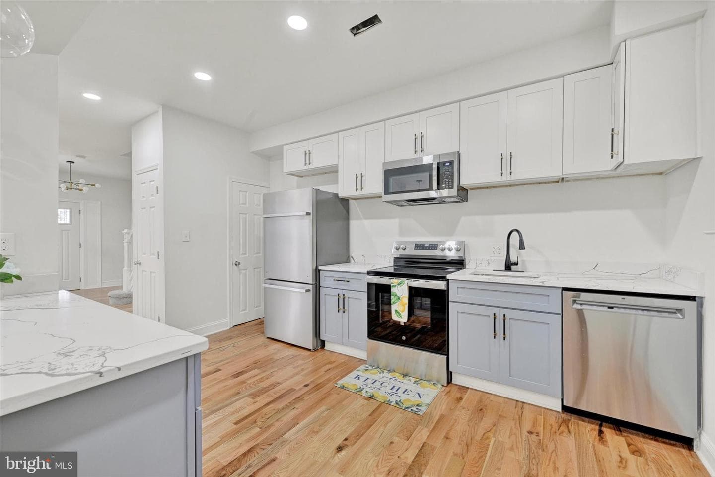 2400 W Lafayette Avenue photo 13