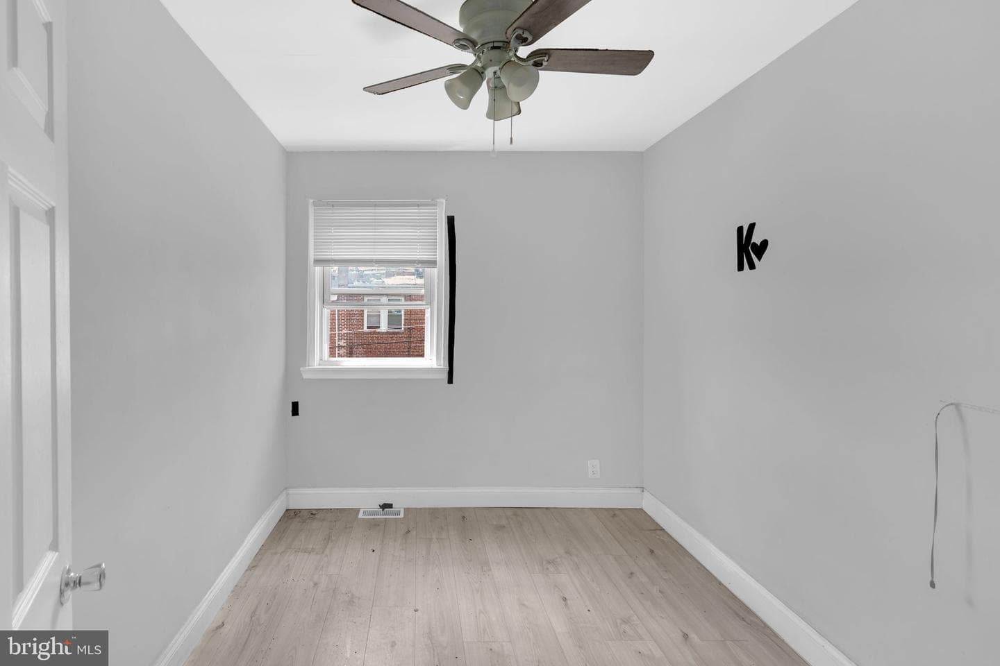2841 Oakford Avenue photo 12