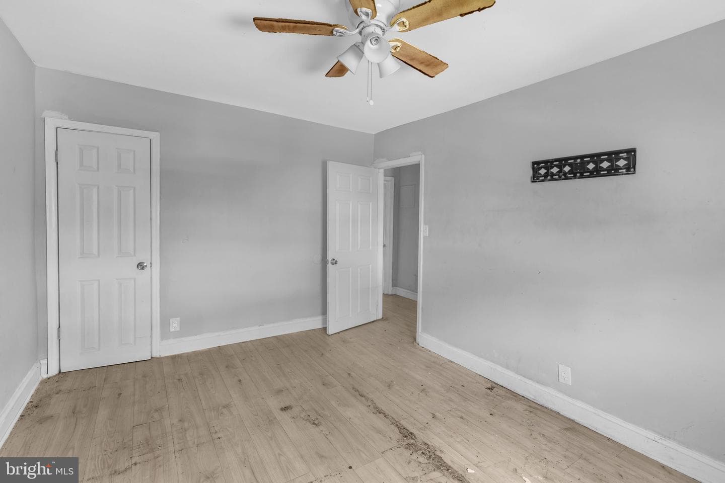 2841 Oakford Avenue photo 9