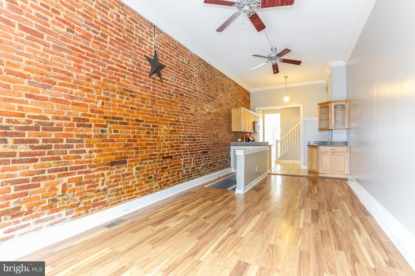 1632 E Fort Avenue photo 1
