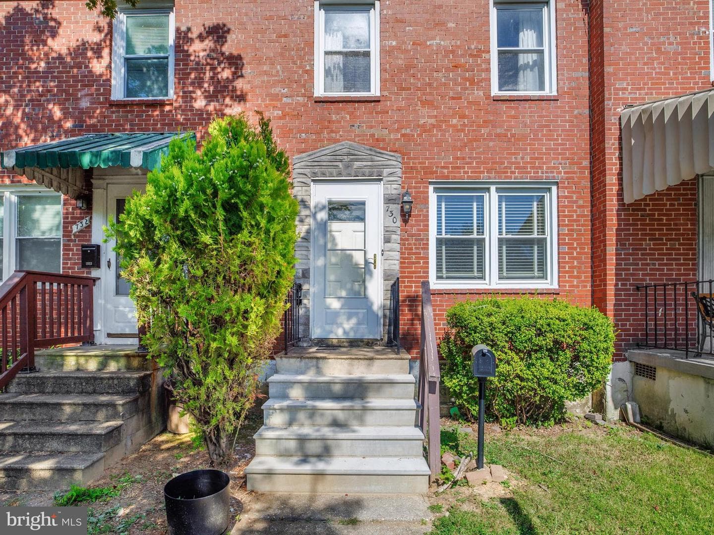 730 Yale Avenue photo 5