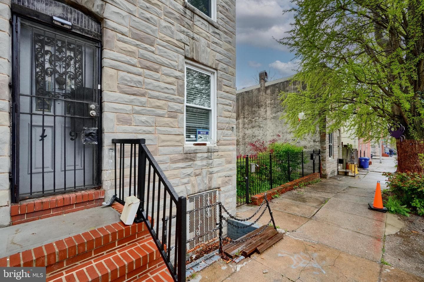 49 S Carrollton Avenue photo 3