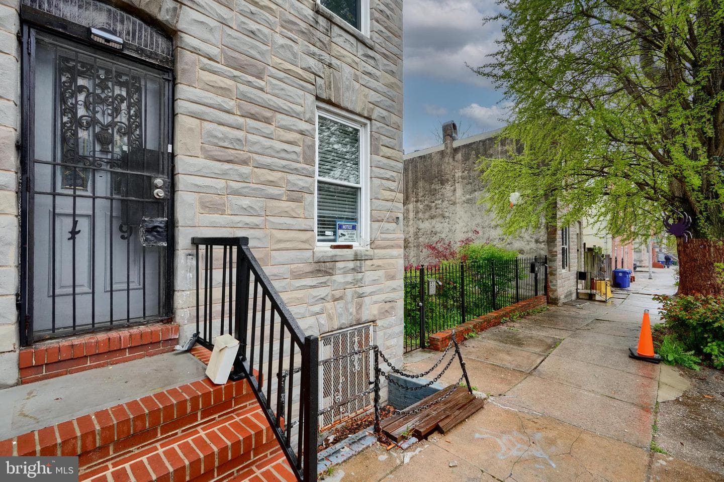 49 S Carrollton Avenue photo 4