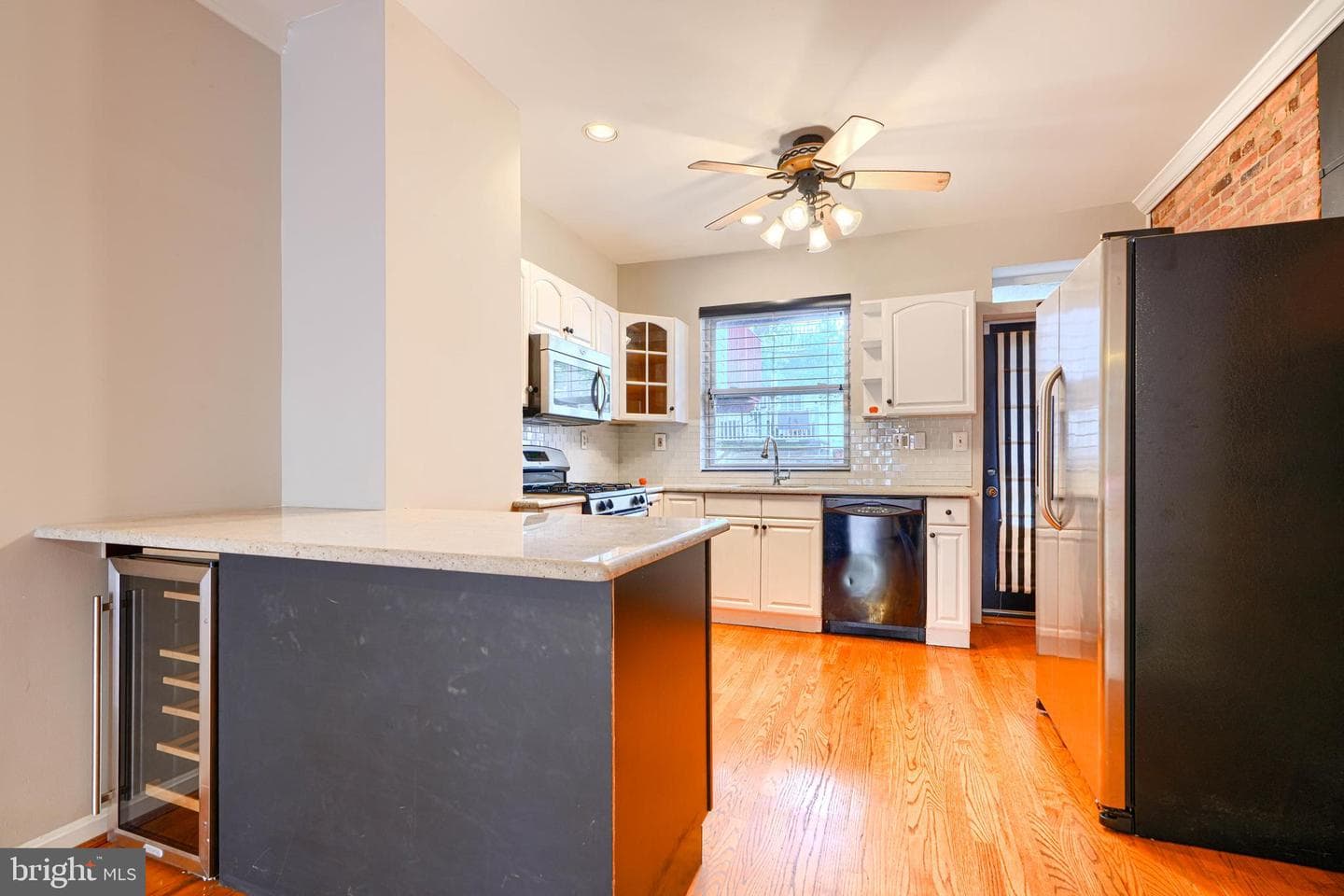3315 Hudson Street photo 9