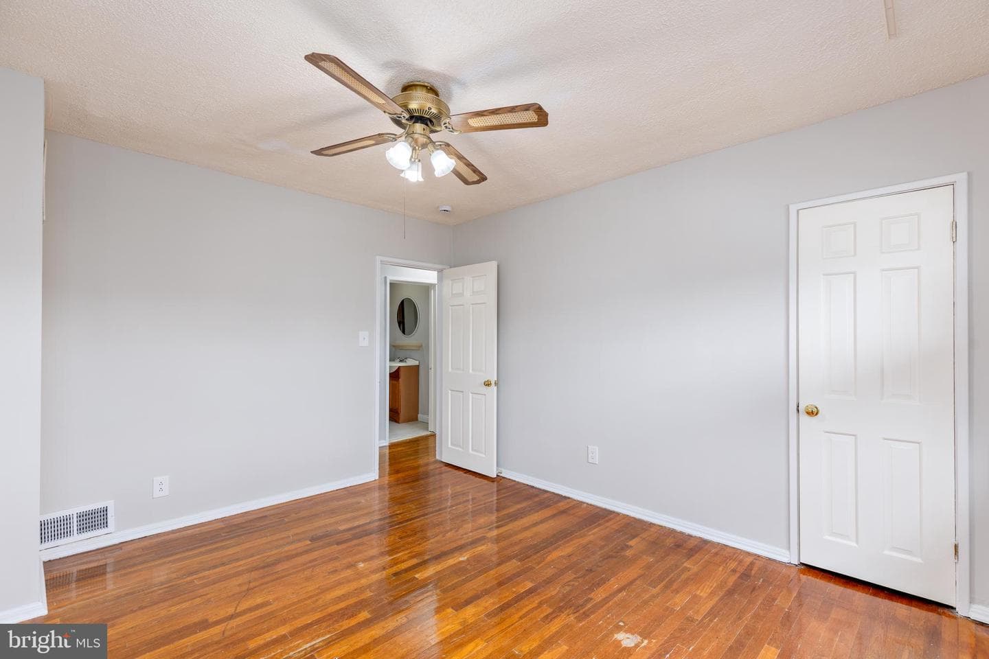 3816 10th Street photo 13
