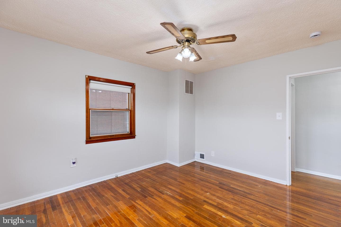 3816 10th Street photo 14